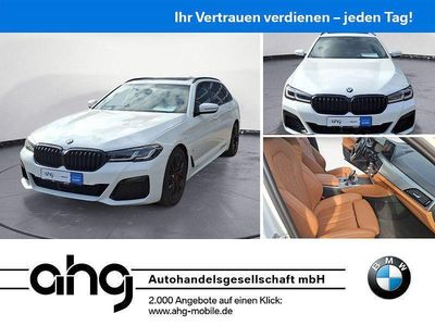 Gebraucht BMW 530 M Sport 286 PS (210 kW) 2023 Weiß Kombi