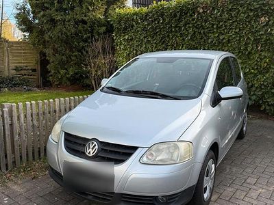 Gebraucht VW Fox 50 PS (36 kW) 2010 Silber Kleinwagen