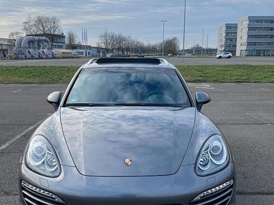 Gebraucht Porsche Cayenne 239 PS (175 kW) 2010 Grau SUV