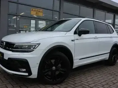 Gebraucht VW Tiguan Allspace Highline 200 PS (147 kW) 2021 Weiß SUV