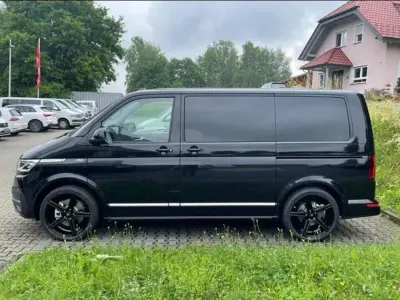 Gebraucht VW Multivan 150 PS (110 kW) 2021 Schwarz Van / Kleinbus