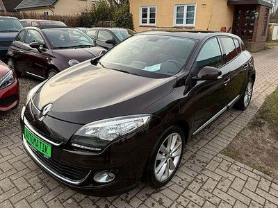 Gebraucht Renault Mégane 140 PS (102 kW) 2012 Schwarz Limousine