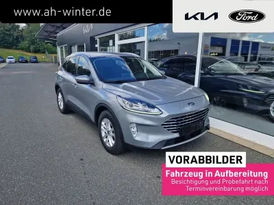 Gebraucht Ford Kuga Titanium 150 PS (110 kW) 2022 Solar silver SUV