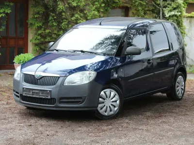 Gebraucht Skoda Roomster Plus Edition 69 PS (50 kW) 2010 Modra pacific/pacific blau Van / Kleinbus