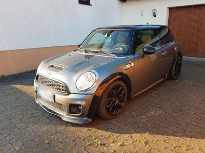 Grau Gebraucht 2008 Mini John Cooper Works Sport Kleinwagen | 5.999 € (Guter Preis)