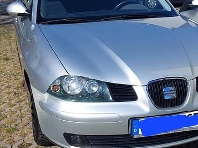 Gebraucht Seat Ibiza 75 PS (55 kW) 2004 Silber Kleinwagen