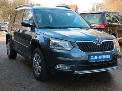 Usata Skoda Yeti Cool Edition 110 CV (80 kW) 2016 Grigio SUV