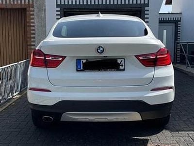 Gebraucht BMW X4 xLine 190 PS (139 kW) 2015 Weiß SUV