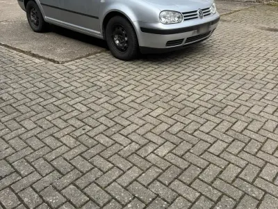 Gebraucht VW Golf IV 105 PS (77 kW) 2001 Grau Kombi
