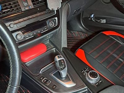 Second-hand BMW 320 190 CP (139 kW) 2018 Roșu Break