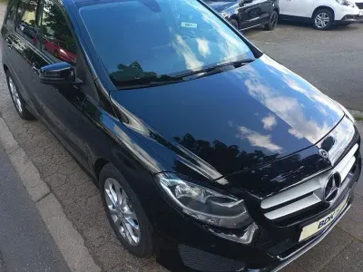 Gebraucht Mercedes B180 109 PS (80 kW) 2017 Schwarz Kleinwagen