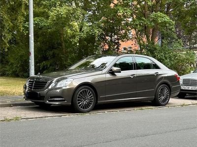Mercedes E500