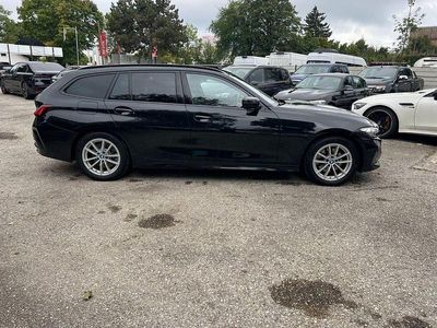 BMW 330e