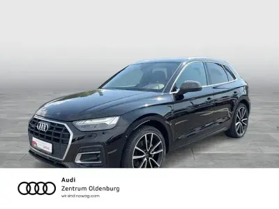 Gebraucht Audi Q5 S-Line 299 PS (219 kW) 2023 Mythosschwarz metallic SUV