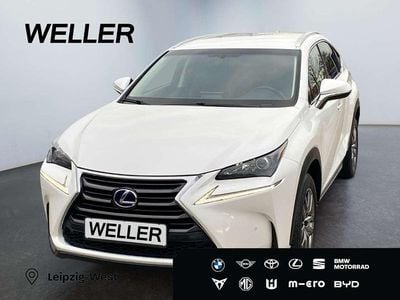 Weiß Gebraucht 2015 Lexus NX300h Business Edition SUV | 23.990 € (Fairer Preis)