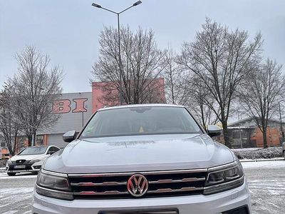 Weiß Gebraucht 2018 VW Tiguan SUV | 22.500 € (Etwas zu teuer)
