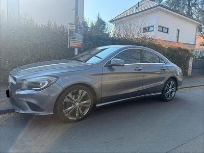 Gebraucht Mercedes CLA180 122 PS (89 kW) 2016 Grau Limousine