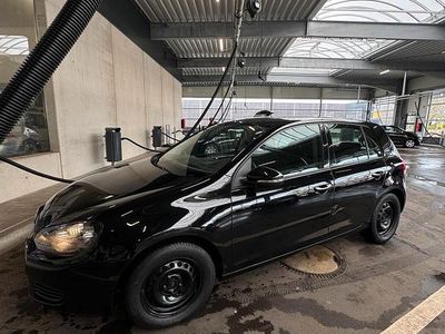 Second-hand VW Golf VI 80 CP (58 kW) 2010 Negru Hatchback
