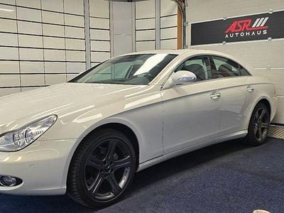 Begagnad Mercedes CLS500 387 HK (284 kW) 2007 Vit Sedan