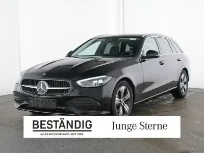 Gebraucht Mercedes C180 Avantgarde 170 PS (125 kW) 2025 Lack obsidianschwarz Limousine