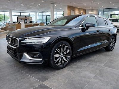 Gebraucht Volvo V60 Inscription 190 PS (139 kW) 2019 Schwarz Kombi