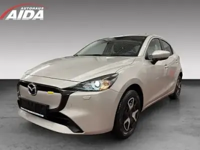 Używany Mazda 2 Center-Line 90 KM (66 kW) 2025 Brązowy Hatchback