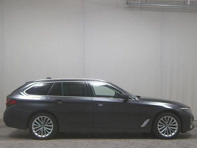 Usata BMW 520 Luxury Line 204 CV (150 kW) 2021 Grigio Station wagon