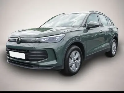 Gebraucht VW Tiguan 131 PS (96 kW) 2025 Grün SUV
