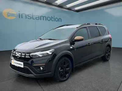 Gebraucht Dacia Jogger 101 PS (74 kW) 2024 Schwarz Van / Kleinbus