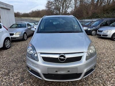 Silber Gebraucht 2007 Opel Zafira Catch Me Van / Kleinbus | 3.000 € (Fairer Preis)