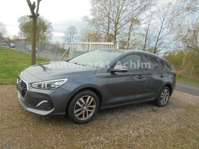 gebraucht Hyundai i30 cw Trend KLIMA+NAVI+KAMERA