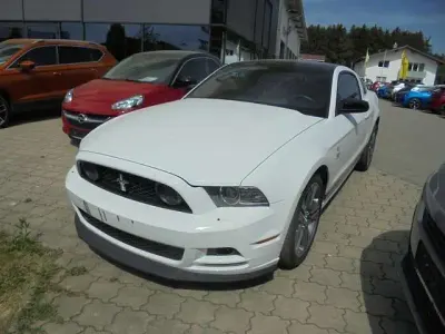 Gebraucht Ford Mustang 305 PS (224 kW) 2014 Weiß Coupé
