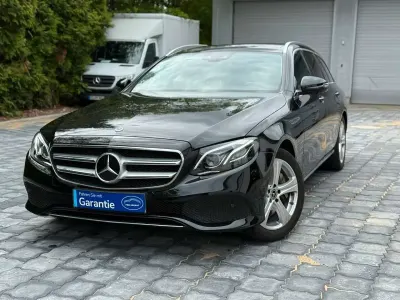Gebraucht Mercedes E400 333 PS (244 kW) 2018 Obsidianschwarz Kombi