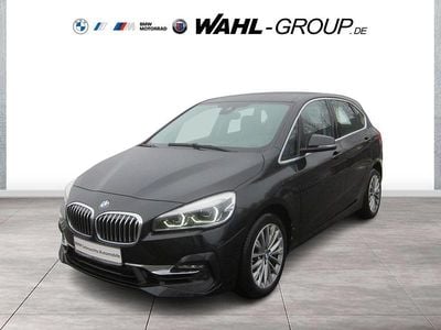 Gebraucht BMW 220 Active Tourer Luxury Line 192 PS (141 kW) 2019 Schwarz Van / Kleinbus