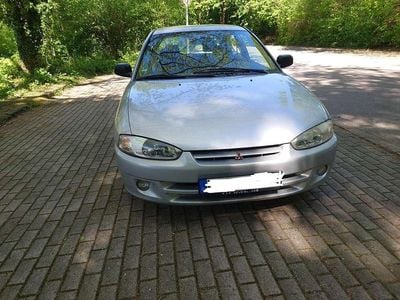 Usata Mitsubishi Colt 90 CV (66 kW) 1992 Argento Utilitaria