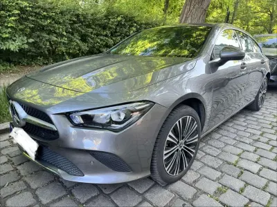 Gebraucht Mercedes CLA250e Shooting Brake Progressive 218 PS (160 kW) 2021 Grau Kombi