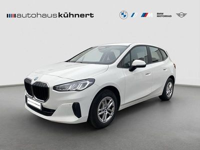 Gebraucht BMW 218 Active Tourer 150 PS (110 kW) 2022 Weiß Van / Kleinbus