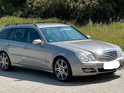Mercedes E320