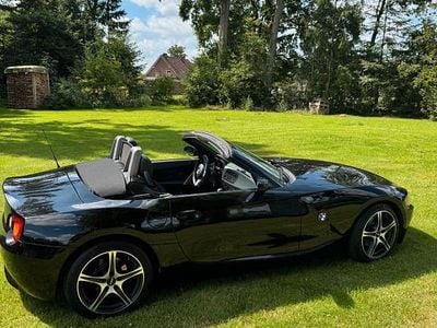 Gebraucht BMW Z4 Sport Line 192 PS (141 kW) 2003 Schwarz Cabrio
