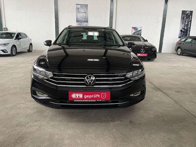 Gebraucht VW Passat Business 150 PS (110 kW) 2023 Schwarz Kombi