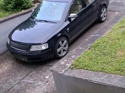 Gebraucht VW Passat 150 PS (110 kW) 1998 Schwarz Limousine