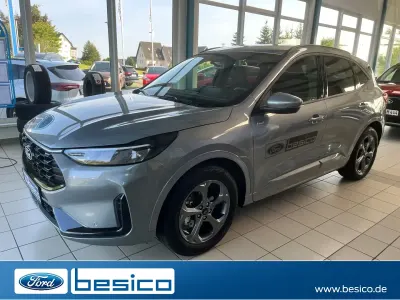 Second-hand Ford Kuga ST-Line 180 CP (132 kW) 2024 Argintiu SUV