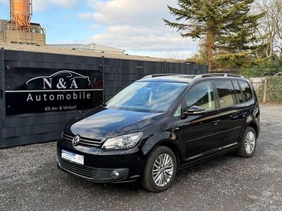 Gebraucht VW Touran Cup 140 PS (102 kW) 2015 Schwarz Van / Kleinbus