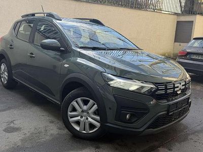 Gebraucht Dacia Sandero Expression 91 PS (66 kW) 2024 Staubgrau Kleinwagen