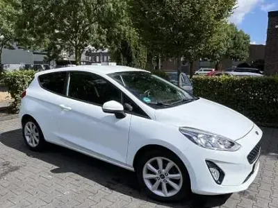 Gebraucht Ford Fiesta ST-Line 101 PS (74 kW) 2018 Weiß Kleinwagen