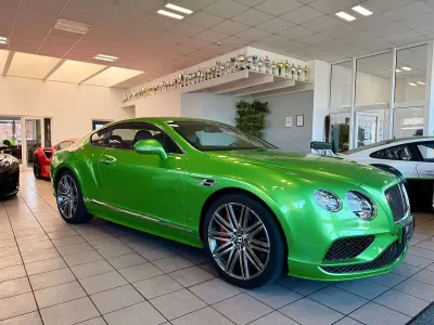 Begagnad Bentley Continental GT 635 HK (467 kW) 2015 Grön Sportkupé