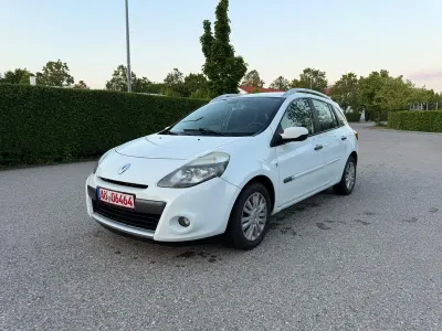 Gebraucht Renault Clio GrandTour Dynamique 101 PS (74 kW) 2009 Weiß Kombi