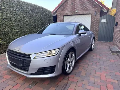 Używany Audi TT Comfort 230 KM (169 kW) 2015 Srebrny Coupe