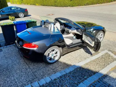 Gebraucht BMW Z4 Sport Line 204 PS (150 kW) 2010 Schwarz Cabrio