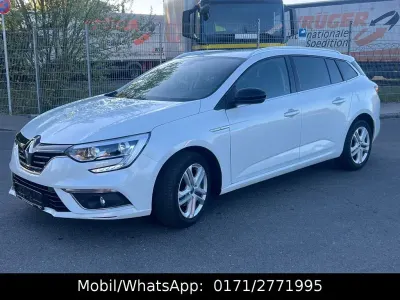 Używany Renault Mégane LIMITED 140 KM (102 kW) 2020 Biały Sedan/Limuzyna